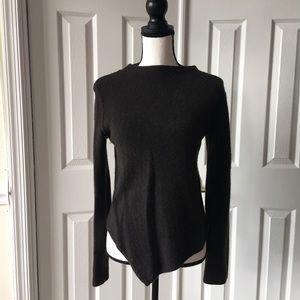 Cashmere envelope v hem brown Anne Klein sweater